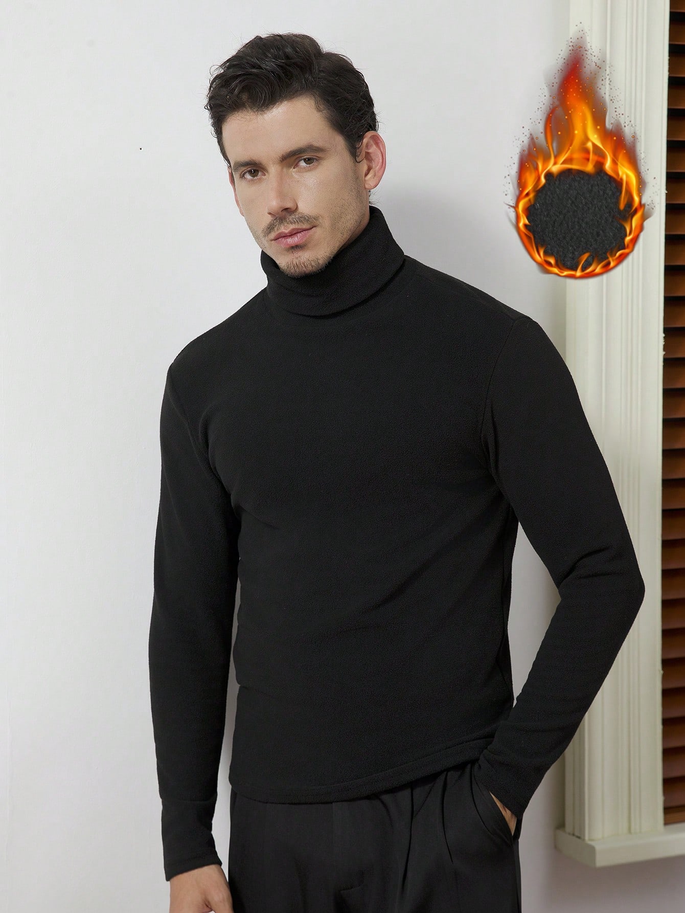 Men's Black High-Neck Long Sle - Base Layer Top บทวิจารณ์และราคา