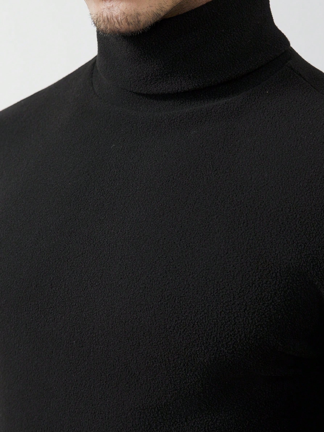 Men's Black High-Neck Long Sle - Base Layer Top บทวิจารณ์และราคา